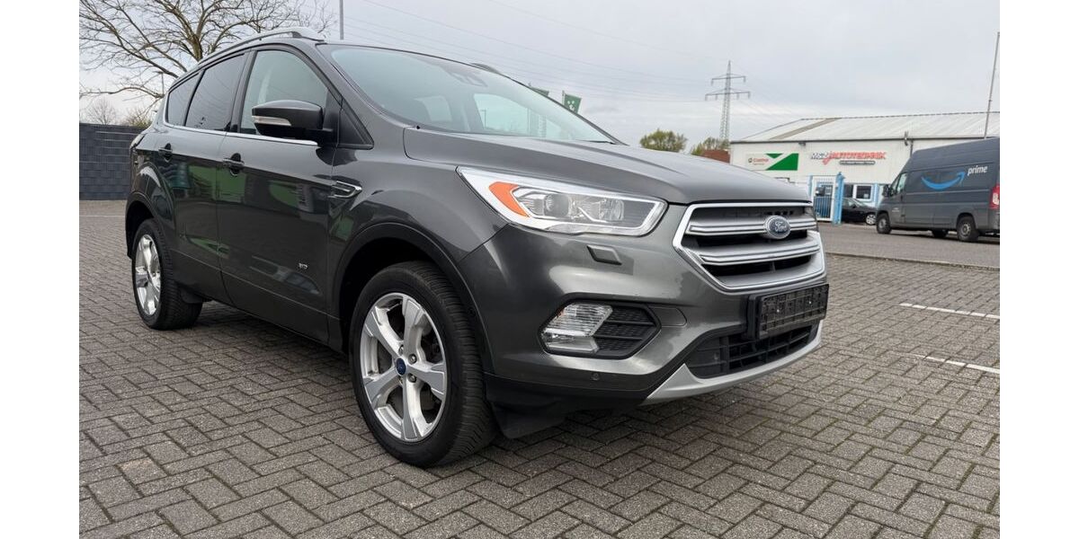 Ford Kuga 140.000 km 13.950 &euro; Neuss 41462