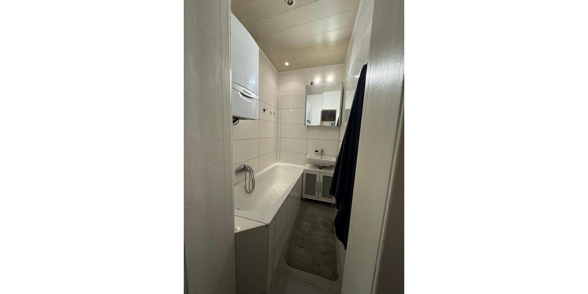 Etagenwohnung Duisburg Essenberg - 2 Zimmer, 55 m&sup2;, 660&euro; | Angebot:25838940