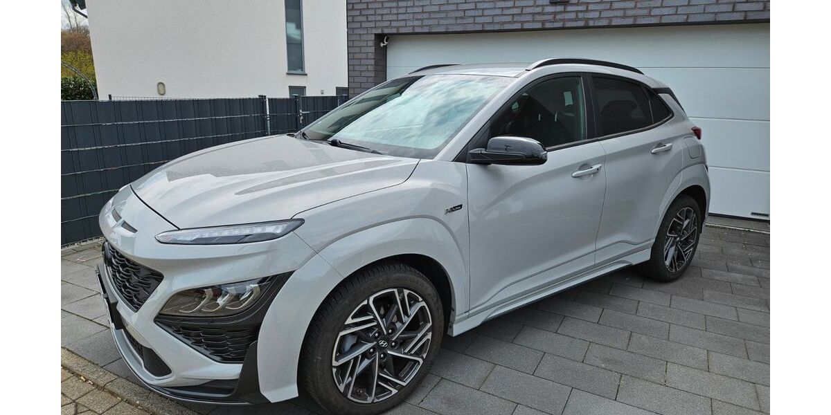 Hyundai KONA 74.000 km 15.900 &euro; Burscheid 51399