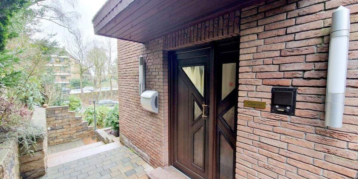 Einfamilienhaus Mülheim Holthausen - 5 Zimmer, 216 m&sup2;, 599.000&euro; | Angebot:25779202