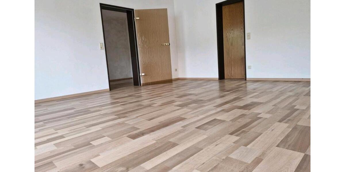 Etagenwohnung Hagen Hagen-Nord - 3 Zimmer, 79 m&sup2;, 600&euro; | Angebot:25330951