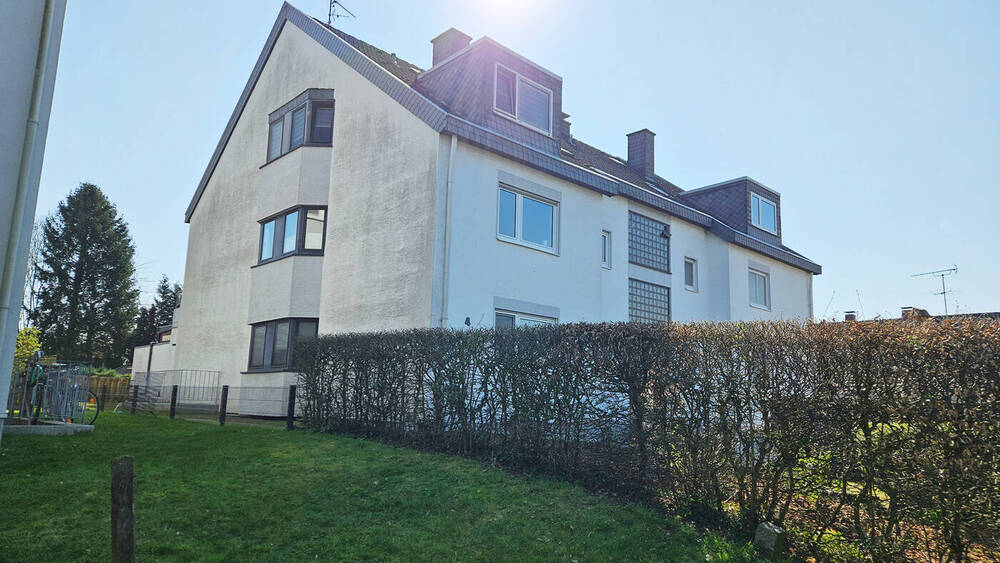 Etagenwohnung Burscheid - 2 Zimmer, 80 m&sup2;, 220.000&euro; | Angebot:25938791