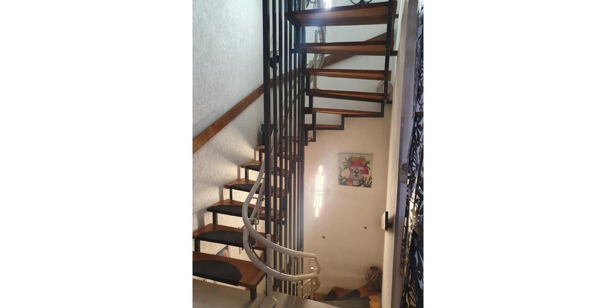 Einfamilienhaus Essen Stadtbezirk IV - 6 Zimmer, 160 m&sup2;, 2.100&euro; | Angebot:24508306