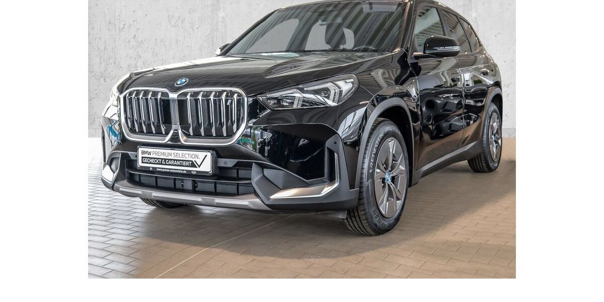 BMW iX1 44.130 km 33.790 &euro; Hagen 58119
