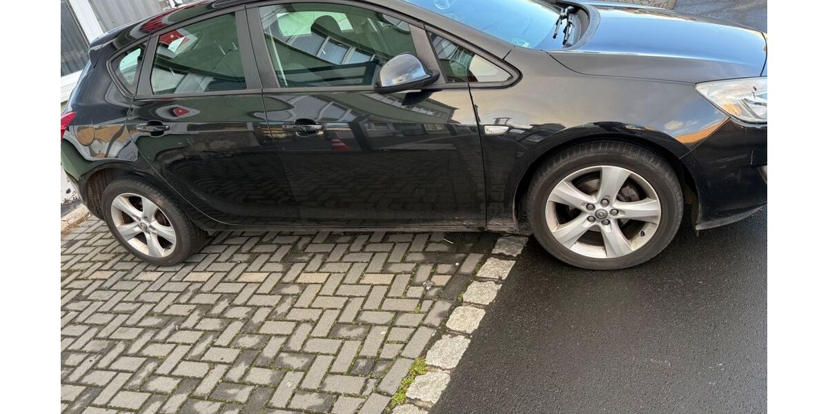 Opel Astra 67.000 km 8.000 &euro; Mettmann 40822
