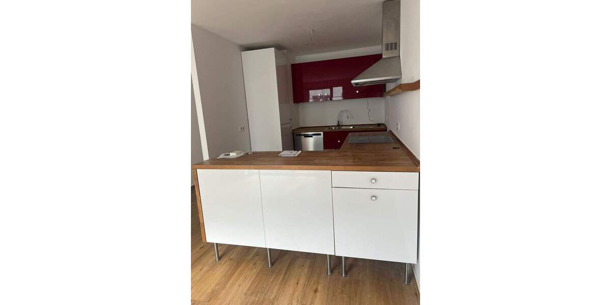Etagenwohnung Düsseldorf Flingern Süd - 4 Zimmer, 100 m&sup2;, 1.500&euro; | Angebot:25740531