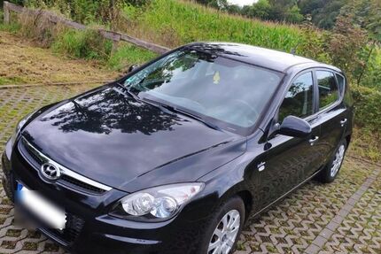 Hyundai i30 108.000 km 4.500 &euro; Wuppertal 42277