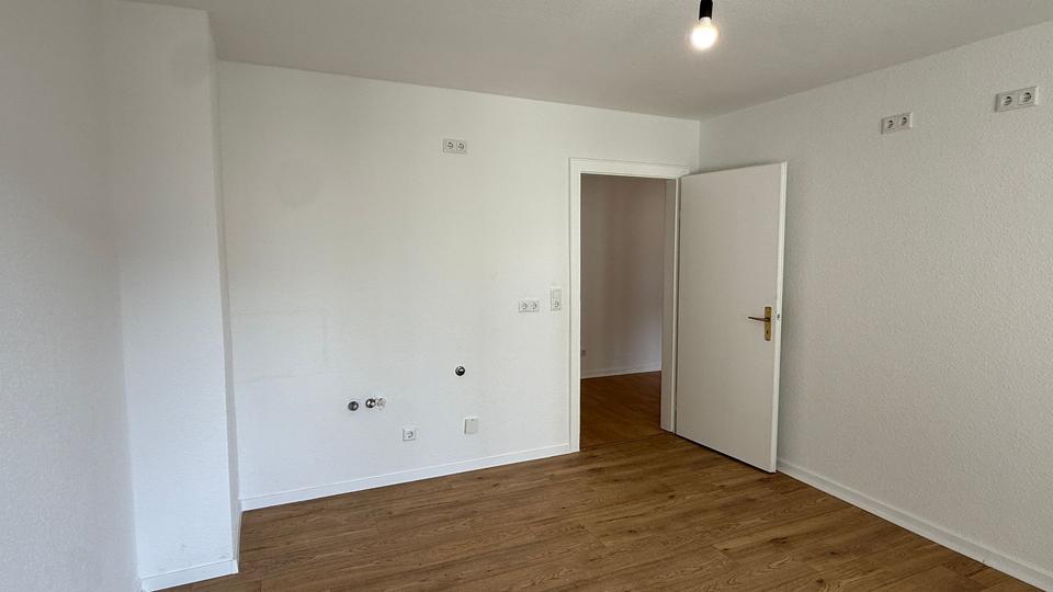 Etagenwohnung Wuppertal Elberfeld - 2 Zimmer, 78 m&sup2;, 610&euro; | Angebot:25884389