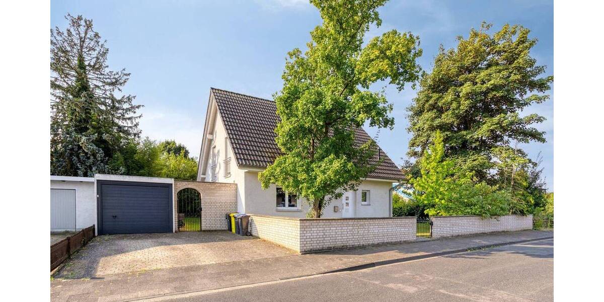 Einfamilienhaus Düsseldorf Stockum - 4 Zimmer, 137 m&sup2;, 949.000&euro; | Angebot:25687686