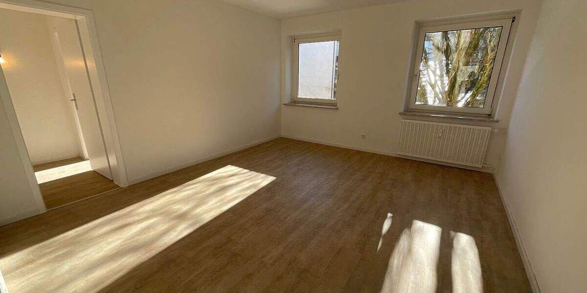 Zimmer Wuppertal Barmen - 4 Zimmer, 94 m&sup2;, 759&euro; | Angebot:25701008