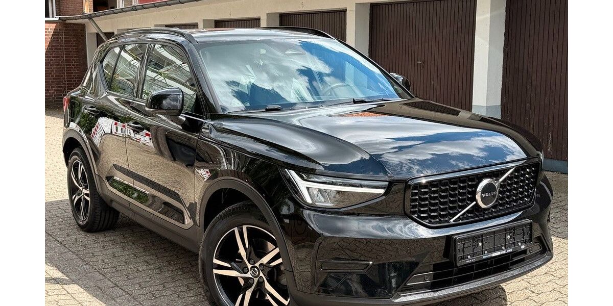 Volvo XC40 130.000 km 24.840 &euro; Düsseldorf 40468