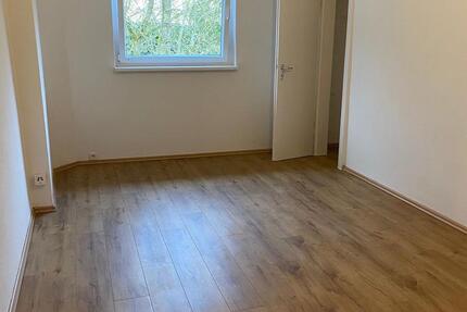 Wohnung Wuppertal Elberfeld - 1 Zimmer, 30 m&sup2;, 360&euro; | Angebot:25807080