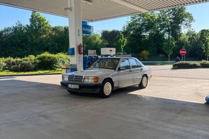 Mercedes-Benz 190 250.000 km 17.250 &euro; Essen 45149