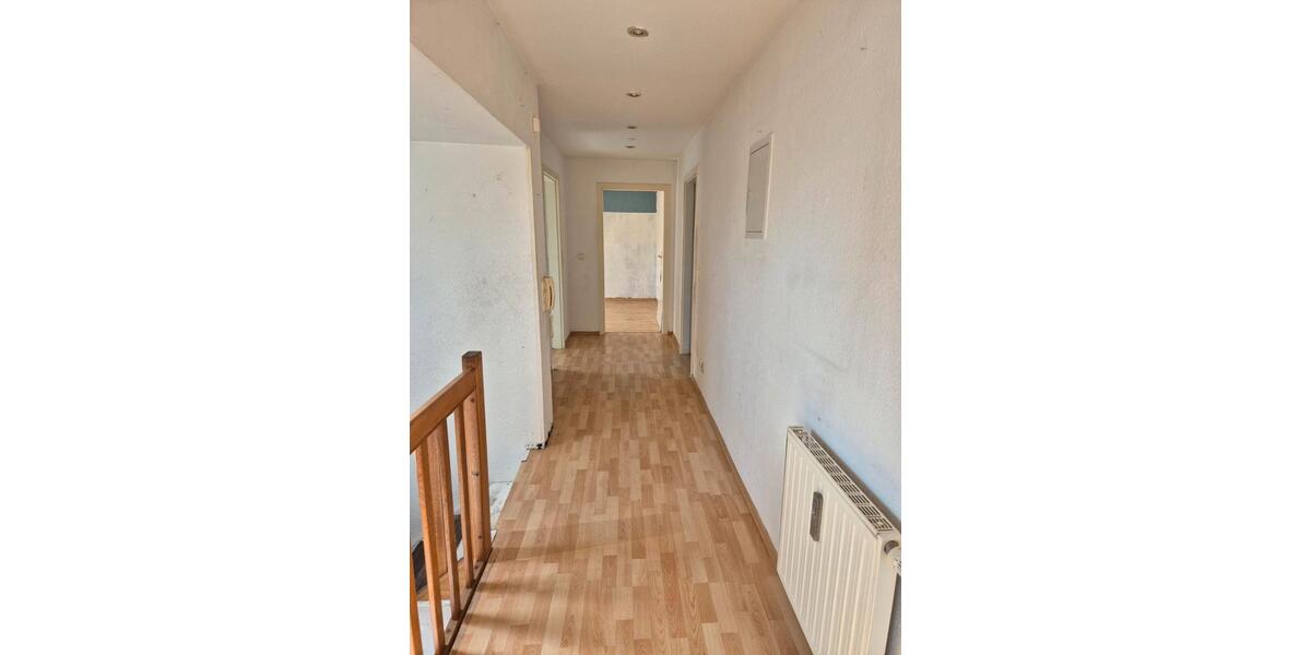 Dachgeschoßwohnung Herne Sodingen - 4 Zimmer, 95 m&sup2;, 640&euro; | Angebot:27534770