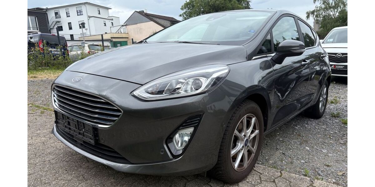 Ford Fiesta 26.660 km 12.990 &euro; Solingen 42653