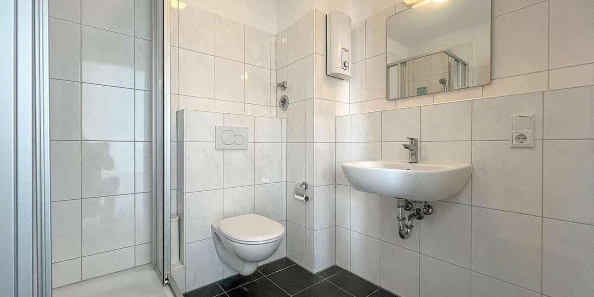 Etagenwohnung Wuppertal Ostersbaum - 1 Zimmer, 38 m&sup2;, 380&euro; | Angebot:27172457