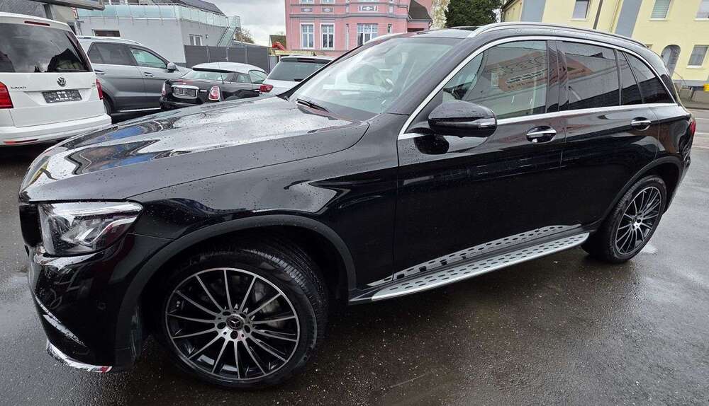 Mercedes-Benz GLC 300 127.700 km 27.950 &euro; Solingen 42659