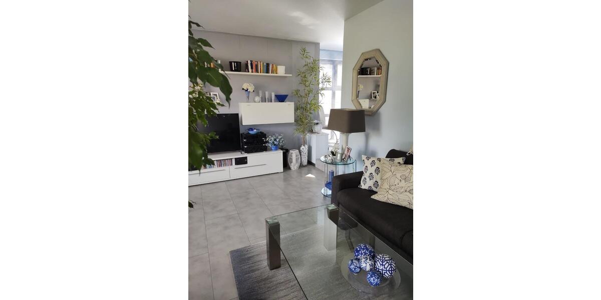 Erdgeschoßwohnung Düsseldorf Stadtbezirk 8 - 2 Zimmer, 50 m&sup2;, 1.200&euro; | Angebot:25612750