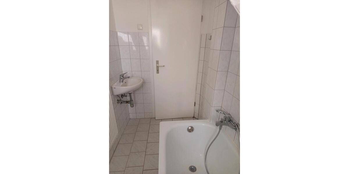 Dachgeschoßwohnung Herne Altenhöfen - 2 Zimmer, 34 m&sup2;, 362&euro; | Angebot:25991598