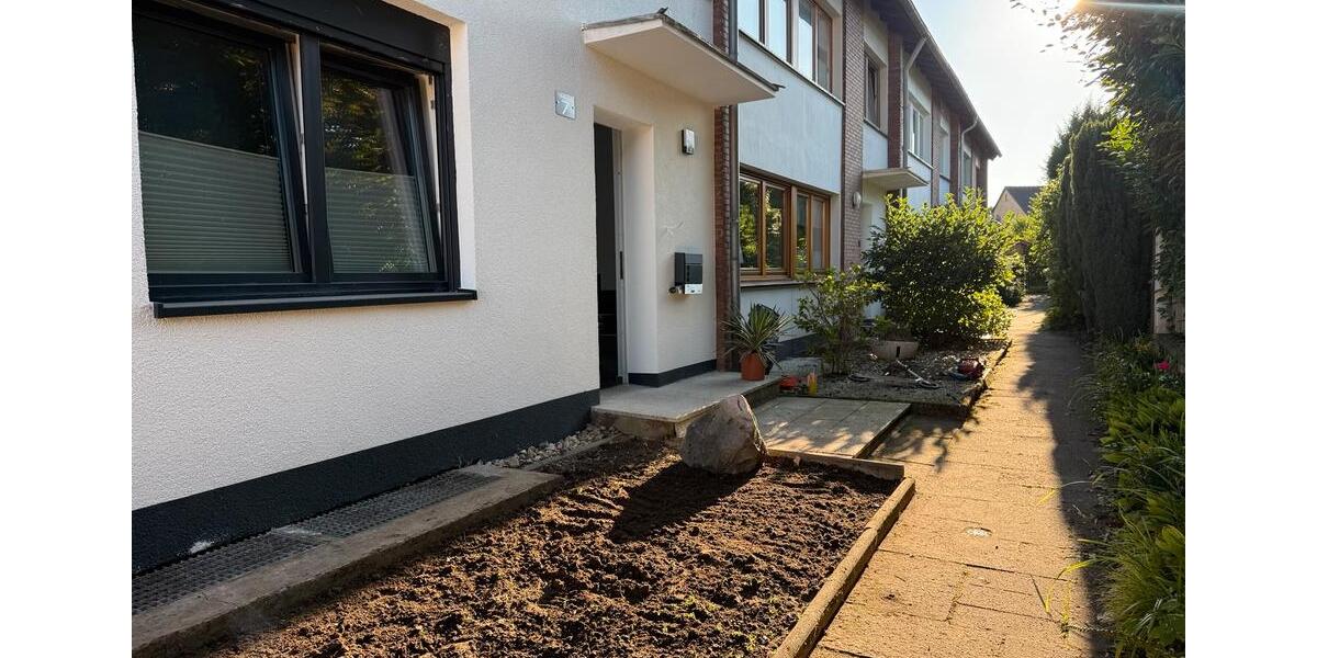 Reihenhaus Wuppertal Gemarkung Vohwinkel - 10 Zimmer, 192 m&sup2;, 650.000&euro; | Angebot:27537267