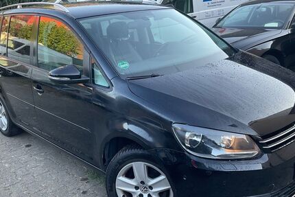 VW Touran 188.870 km 6.900 &euro; Solingen 42719