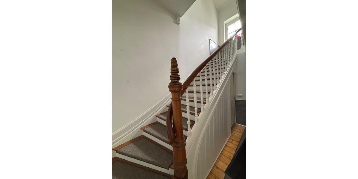 Dachgeschoßwohnung Wuppertal Arrenberg - 3 Zimmer, 82 m&sup2;, 750&euro; | Angebot:27556794