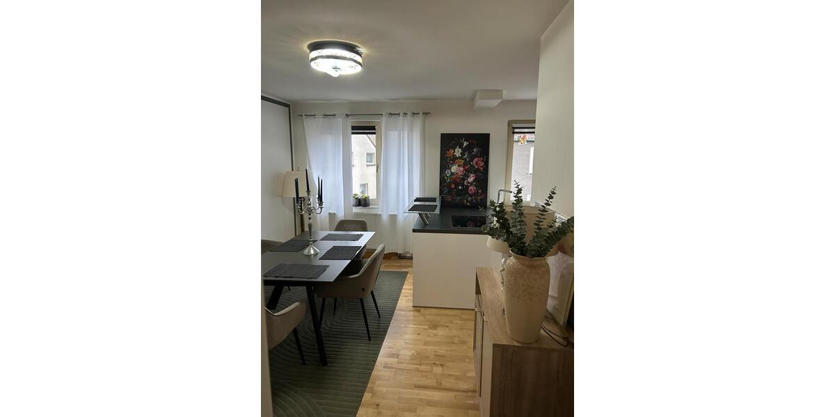 Etagenwohnung Essen Stadtbezirk V - 3 Zimmer, 60 m&sup2;, 850&euro; | Angebot:25892908
