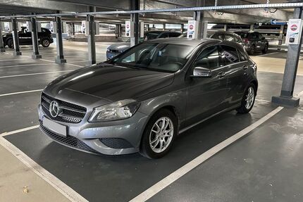 Mercedes-Benz A 180 160.000 km 9.300 &euro; Düsseldorf 40591