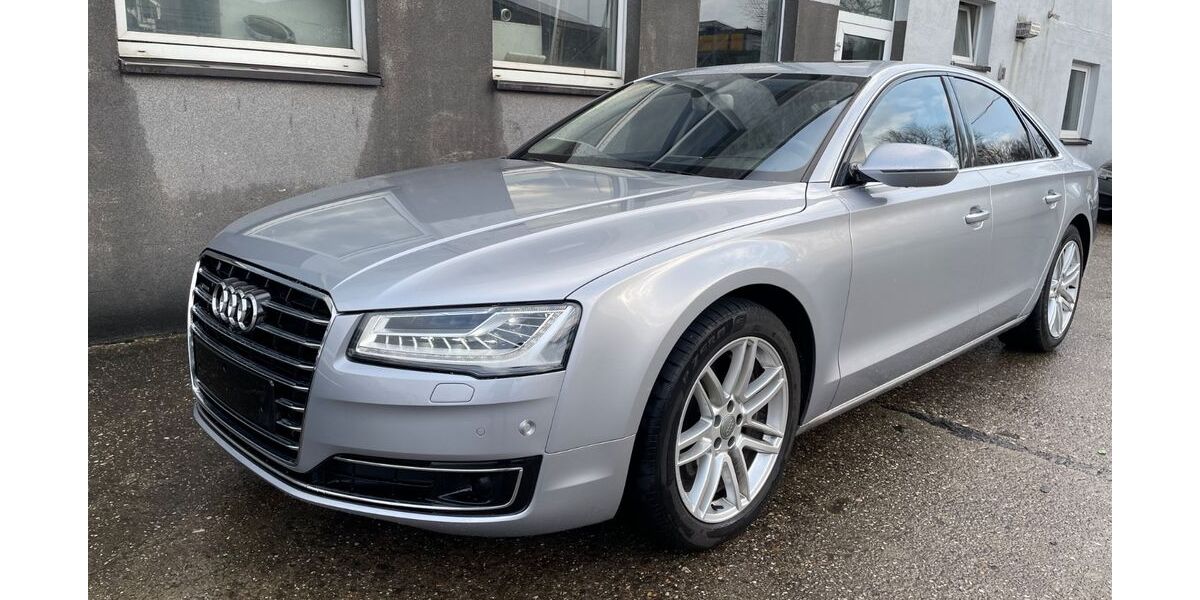 Audi A8 125.000 km 23.900 &euro; Essen 45309