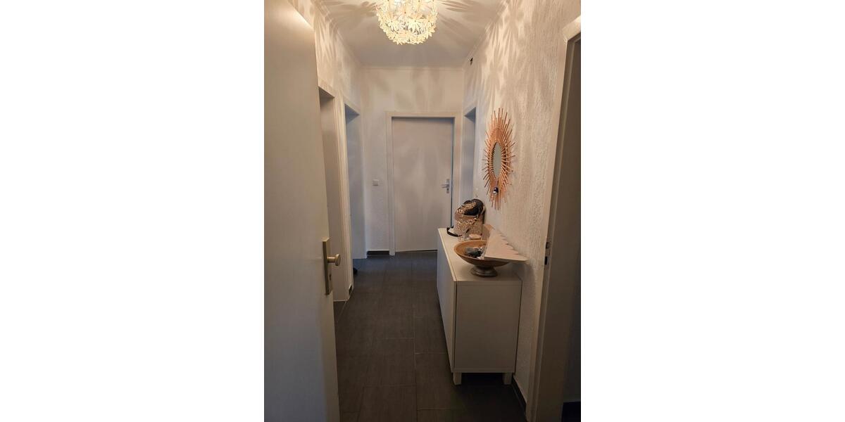 Erdgeschoßwohnung Gelsenkirchen Gelsenkirchen-Mitte - 3 Zimmer, 67 m&sup2;, 470&euro; | Angebot:27535214