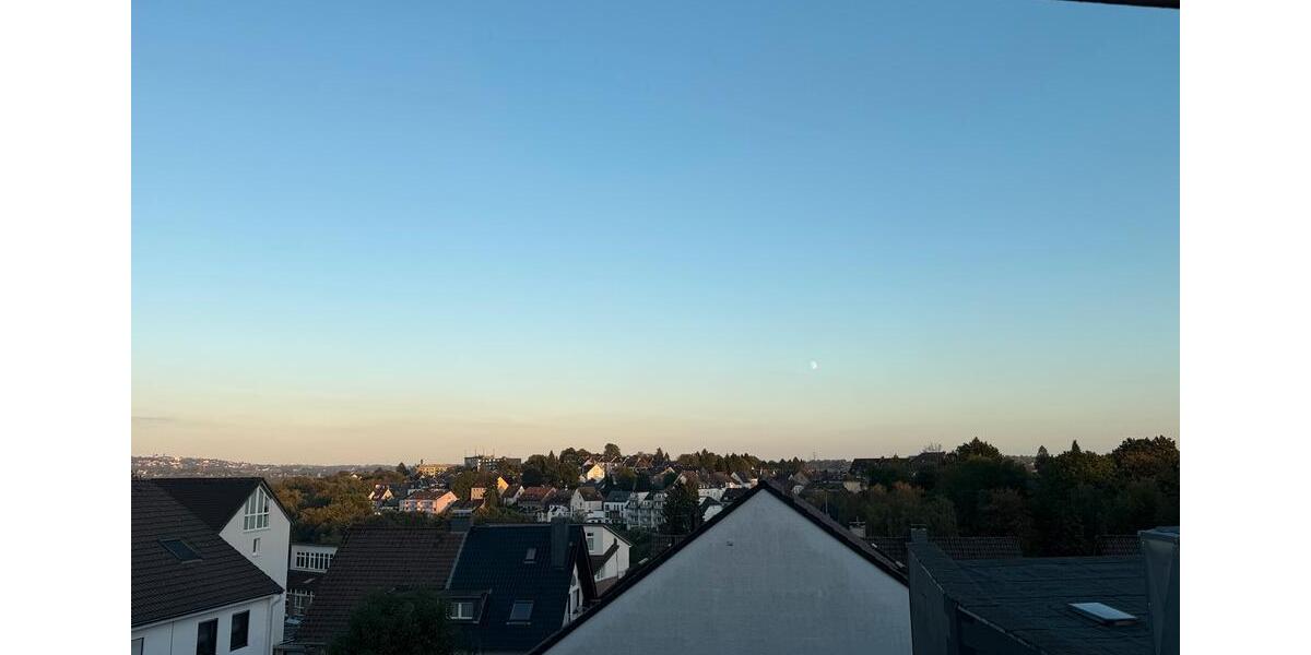 Etagenwohnung Solingen Central - 4 Zimmer, 83 m&sup2;, 1.000&euro; | Angebot:27551977