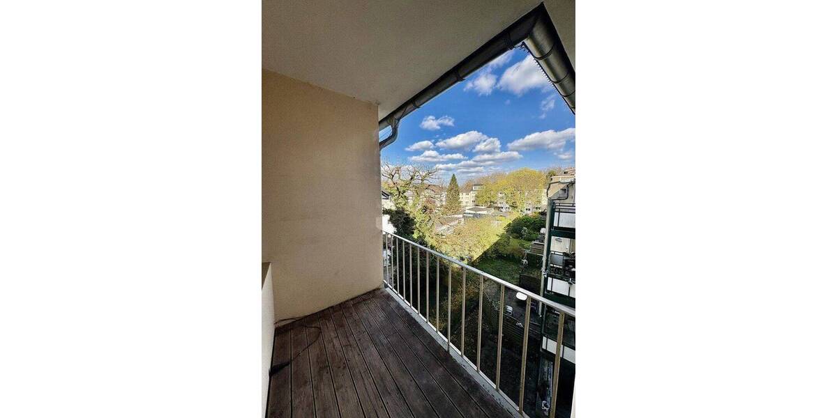 Etagenwohnung Essen Holsterhausen - 2 Zimmer, 69 m&sup2;, 630&euro; | Angebot:26815354