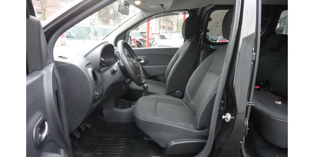 Dacia Dokker Comfort 1,6 Navi Klima SHZ R.Kamera 1.Hd 162.000 km 8.490 &euro; Neuss 41462