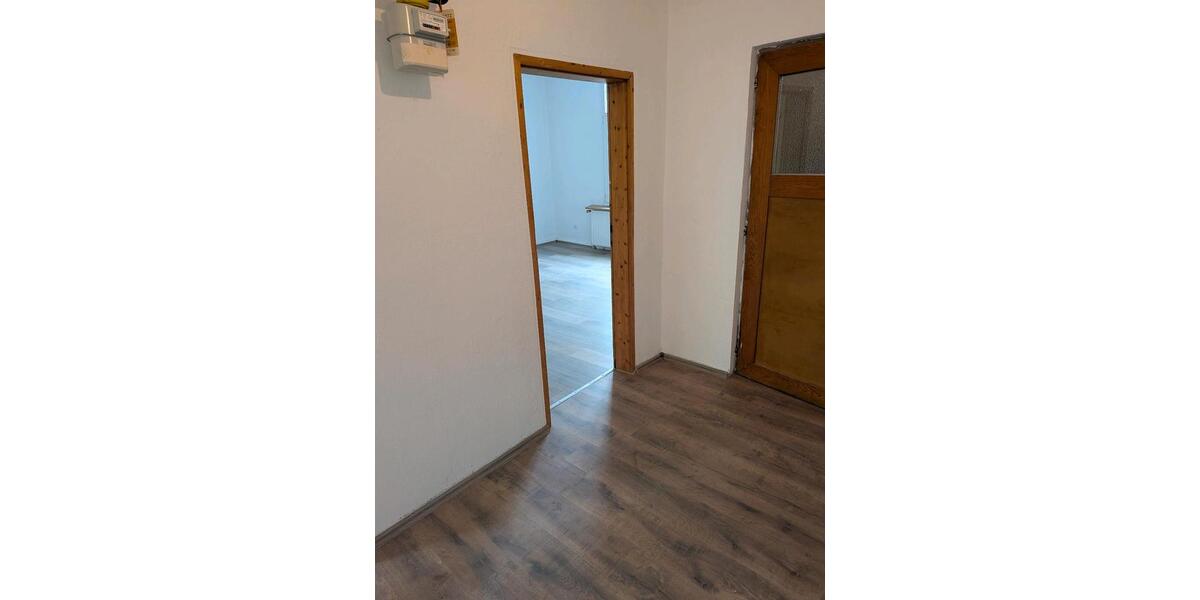Etagenwohnung Schwelm - 4 Zimmer, 110 m&sup2;, 1.200&euro; | Angebot:25943765