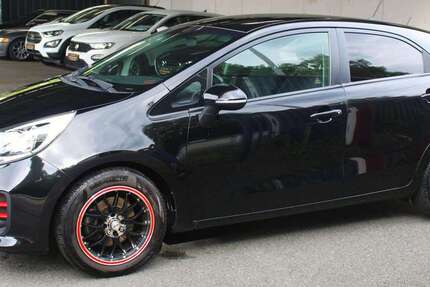 Kia Rio 119.000 km 6.990 &euro; Wuppertal 42115