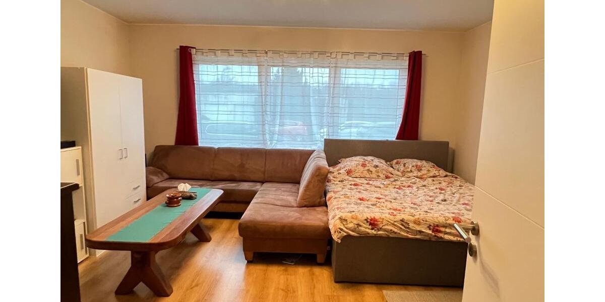 Hochparterre Neuss Gnadental - 1 Zimmer, 36 m&sup2;, 600&euro; | Angebot:27543936