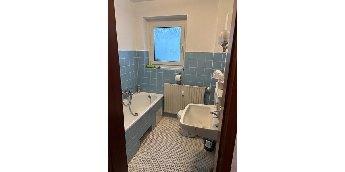 Etagenwohnung Wuppertal - 1 Zimmer, 42 m&sup2;, 350&euro; | Angebot:25616657
