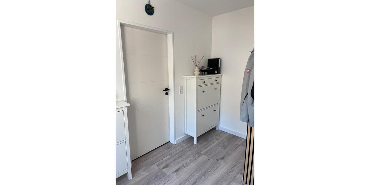 Etagenwohnung Remscheid Gemarkung Bergisch Born - 3 Zimmer, 90 m&sup2;, 1.280&euro; | Angebot:25961270
