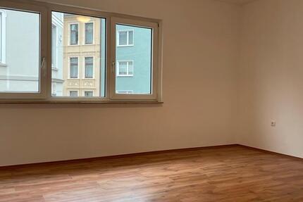 Wohnung Wuppertal Lichtenplatz - 2.5 Zimmer, 61 m&sup2;, 520&euro; | Angebot:26042238
