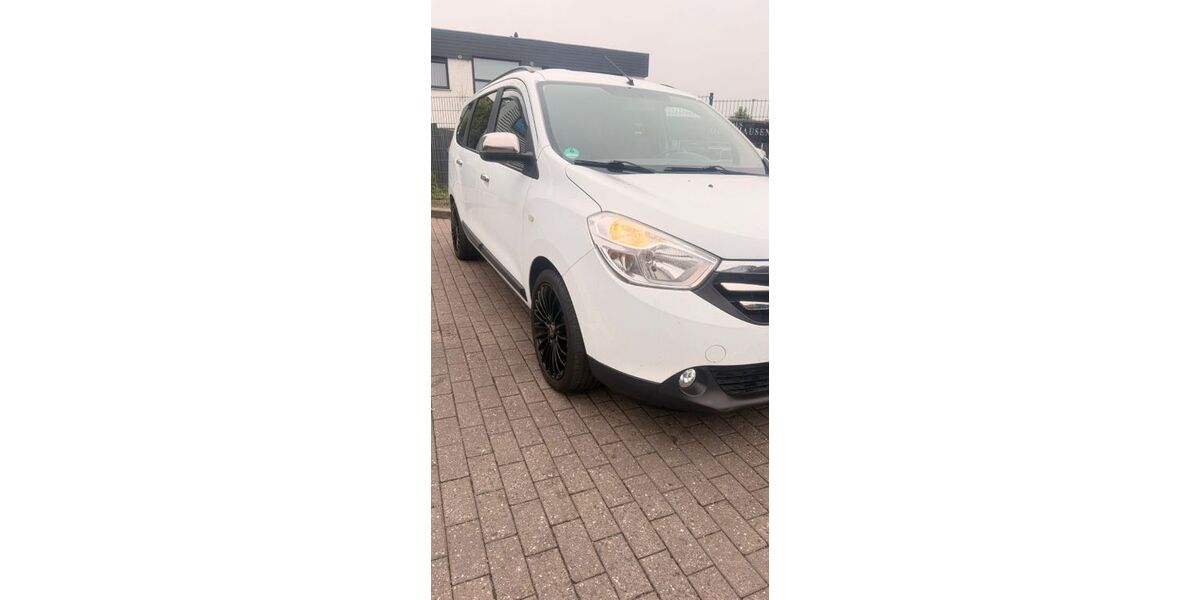 Dacia Lodgy 81.000 km 8.200 &euro; Oberhausen 46155