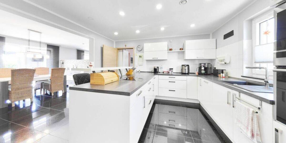 Einfamilienhaus Burscheid - 4 Zimmer, 142 m&sup2;, 599.000&euro; | Angebot:26806486