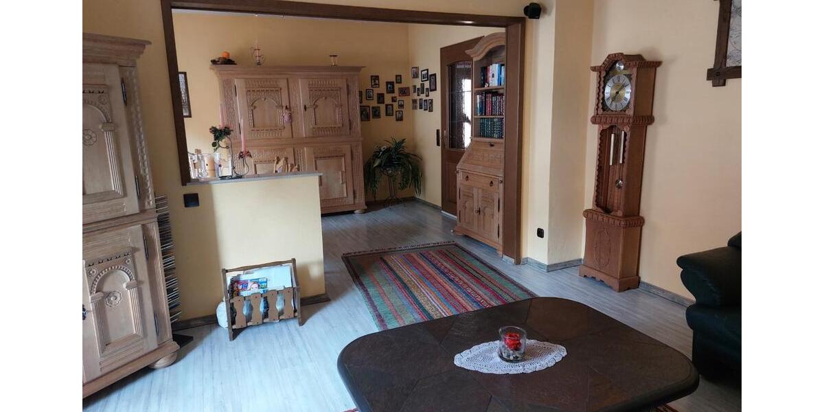 Doppelhaushälfte Duisburg Rheinhausen - 6 Zimmer, 130 m&sup2;, 450.000&euro; | Angebot:25892796