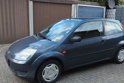 Ford Fiesta 111.000 km 2.000 &euro; Gelsenkirchen 45881