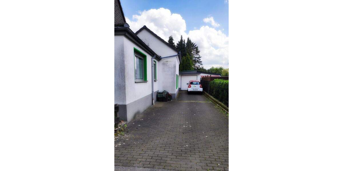 Einfamilienhaus Solingen Ohligs-Aufderhöhe - 5 Zimmer, 147 m&sup2;, 396.000&euro; | Angebot:25699042