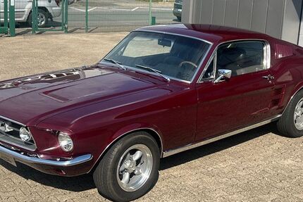 Ford Mustang 18.697 km 119.000 &euro; Wuppertal 42389