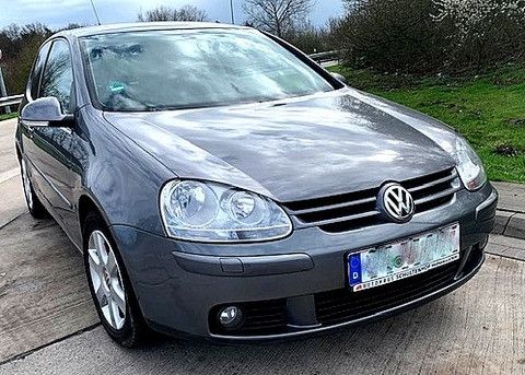 VW Golf 247.200 km 3.796 &euro; Hilden 40721