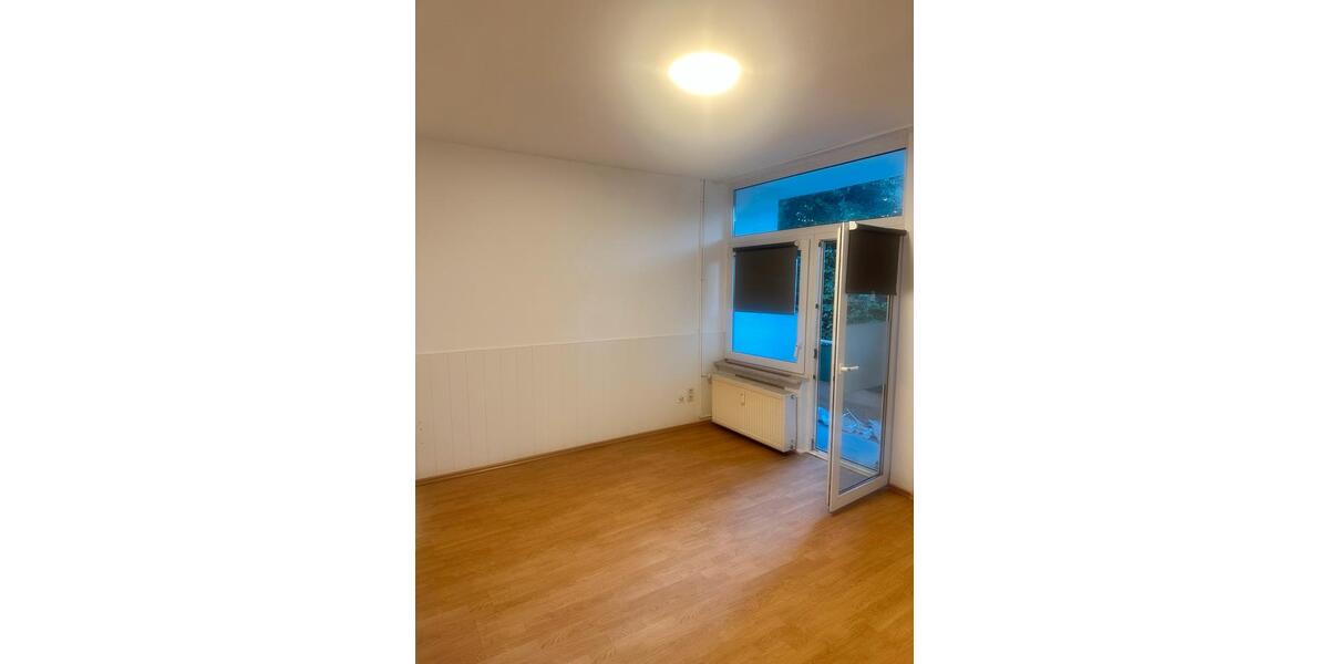 Etagenwohnung Wuppertal Arrenberg - 1 Zimmer, 25 m&sup2;, 380&euro; | Angebot:27539644