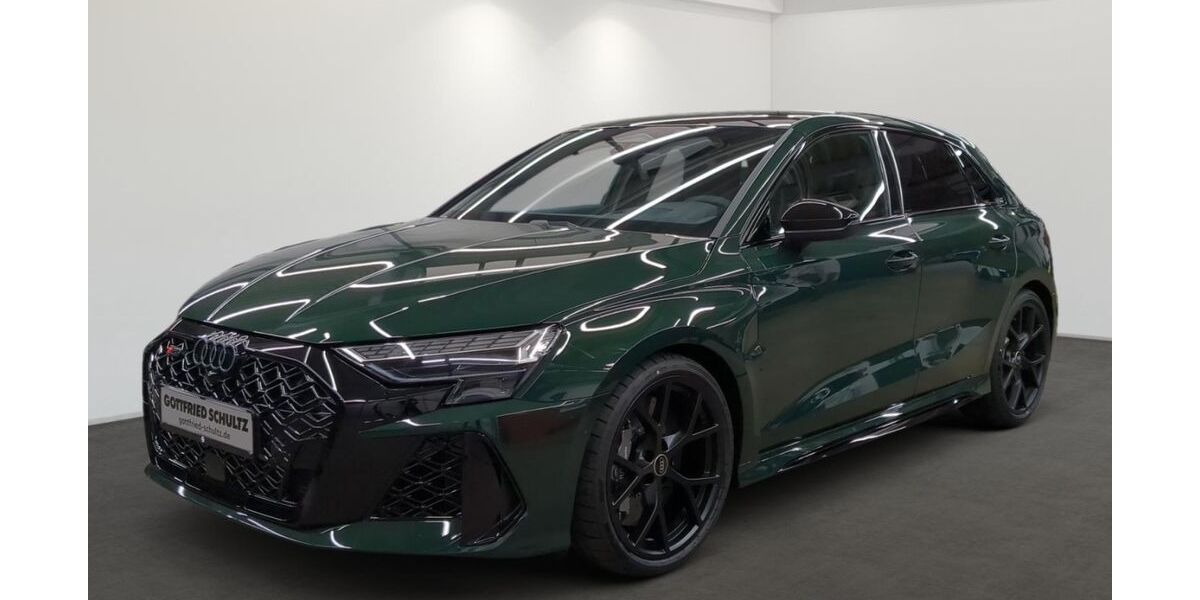 Audi RS3 2.500 km 81.980 &euro; Mülheim a.d. Ruhr 45481