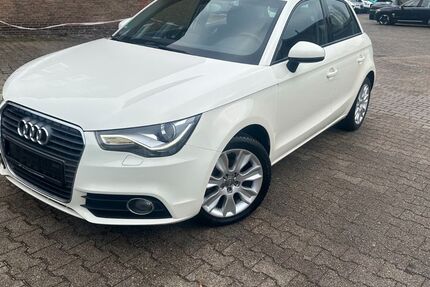 Audi A1 125.597 km 7.990 &euro; Düsseldorf 40597