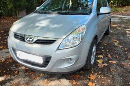 Hyundai i20 95.000 km 3.500 &euro; Herne 44652